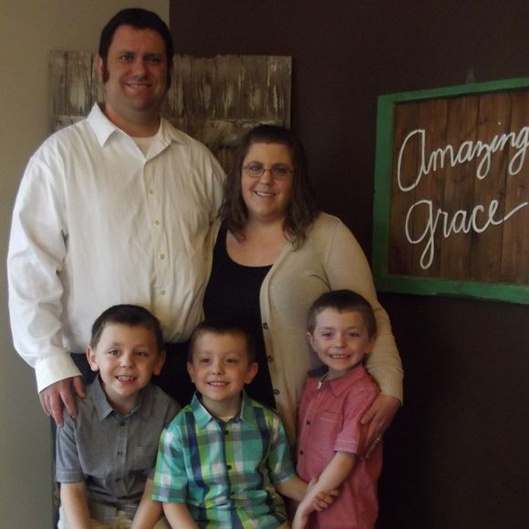 Meet your Posher, Jonee - Picture 1 of 1